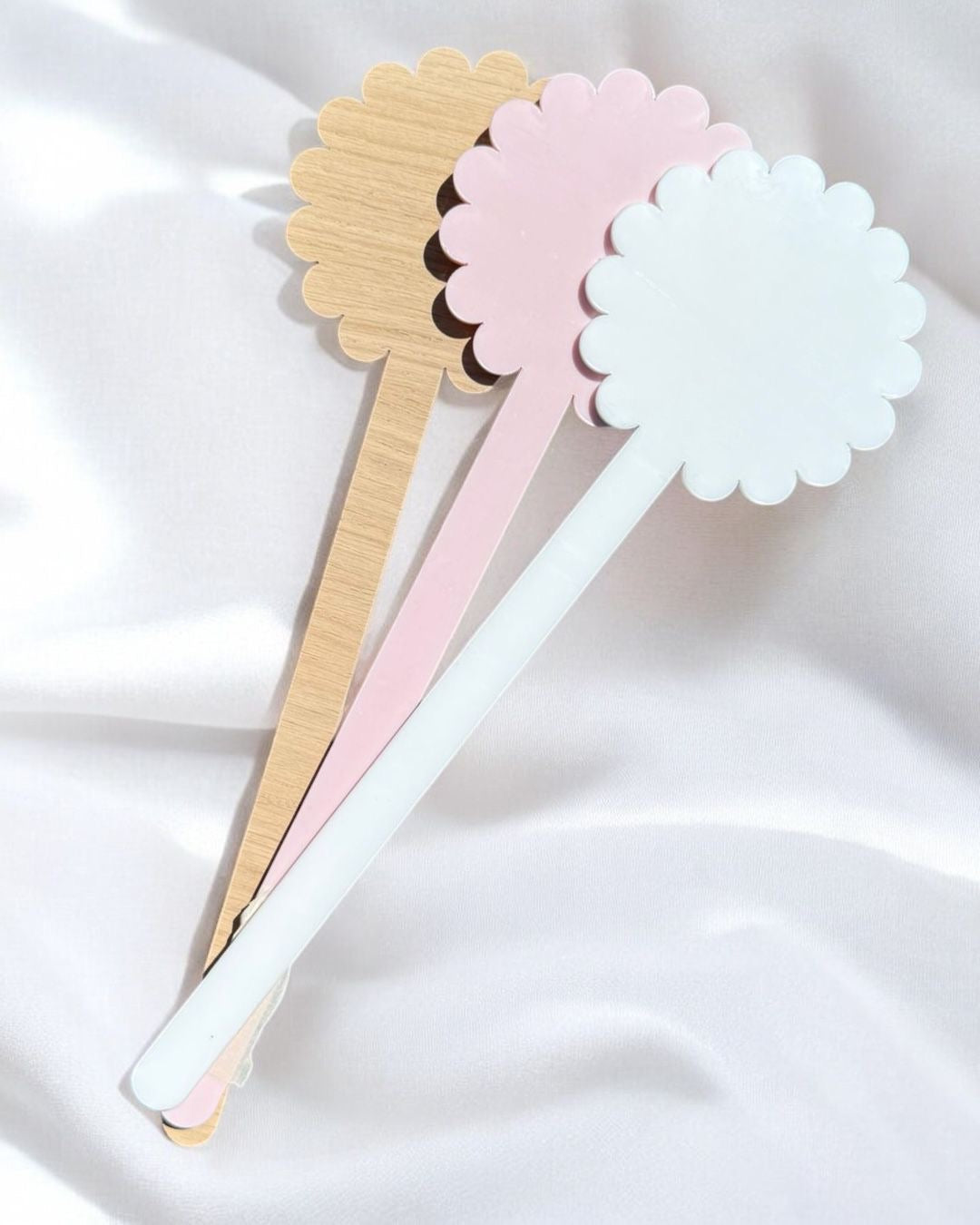 ACRYLIC FLOWER WAND