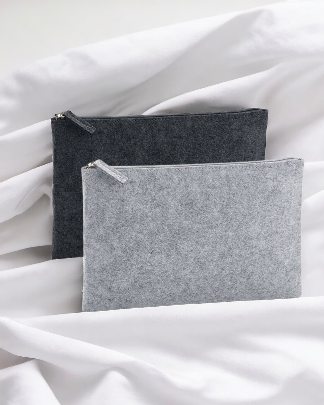 FELT ACCESSORY POUCH