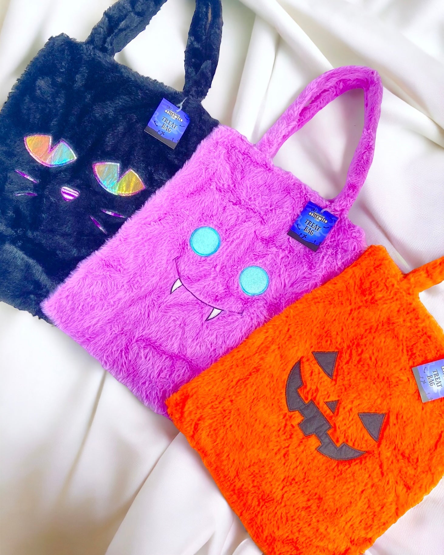 FLUFFY TREAT BAG