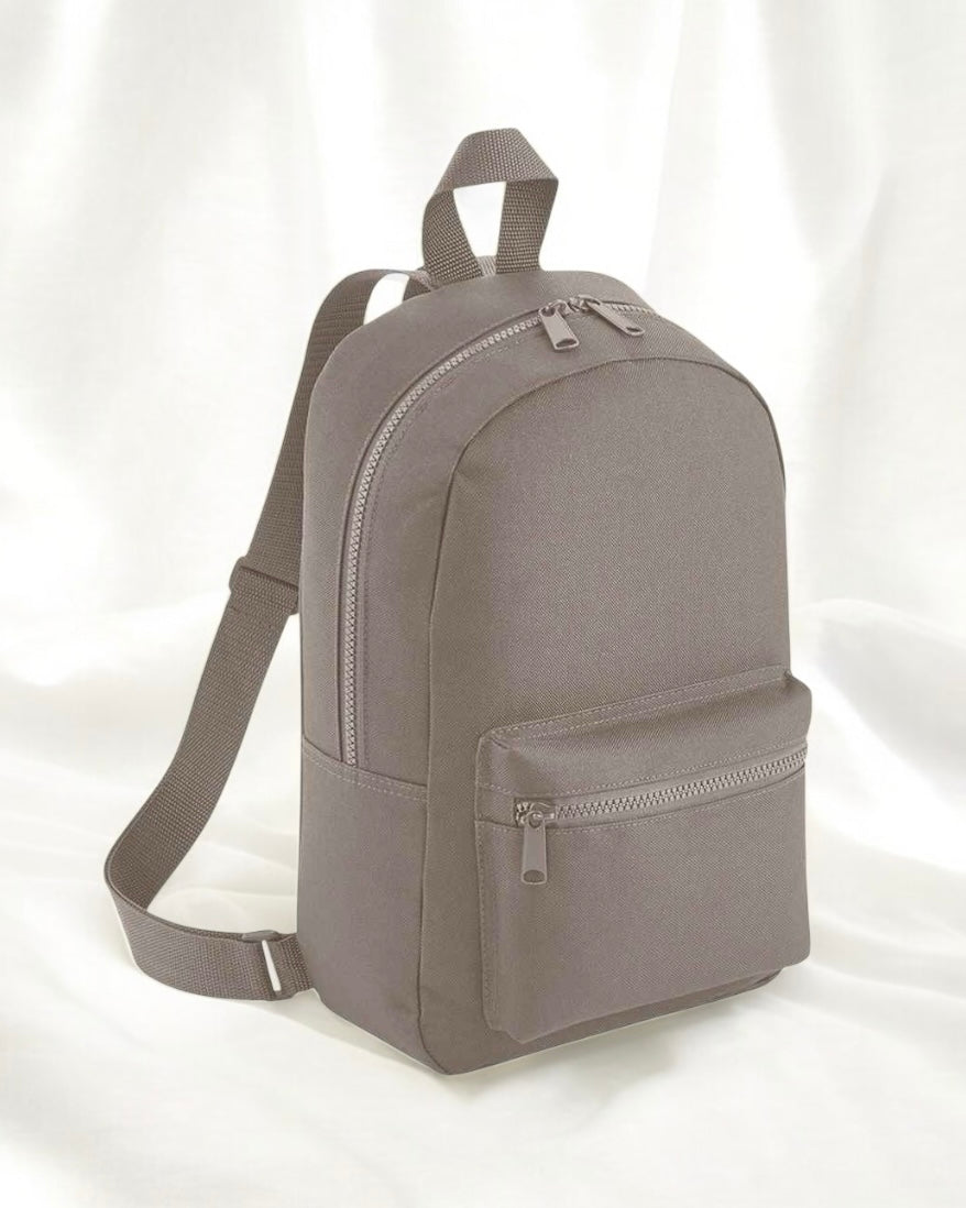 MINI ESSENTIALS BACKPACK 7L