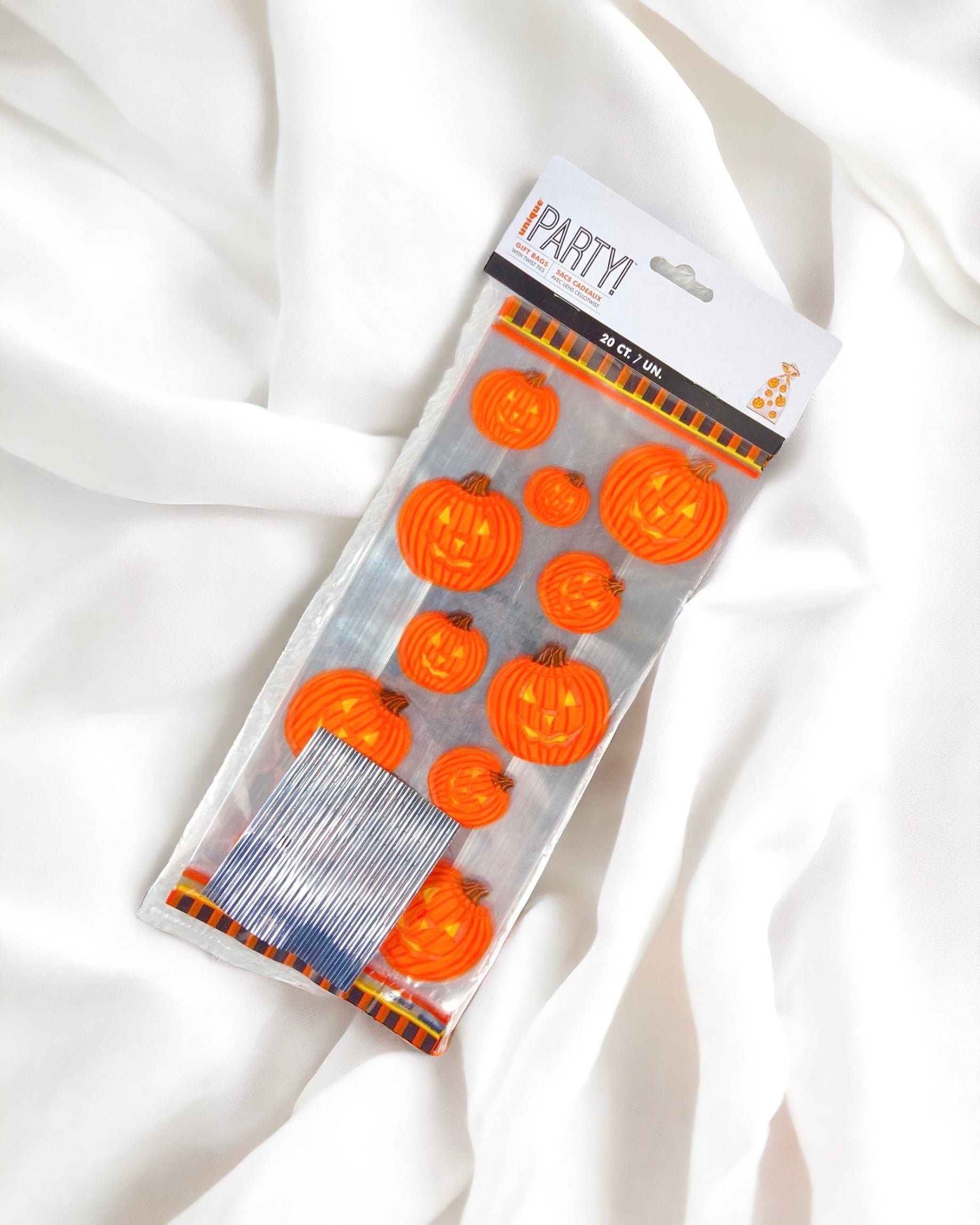 CLEARANCE - GLOW CELLOPHANE BAGS - PACK OF 20