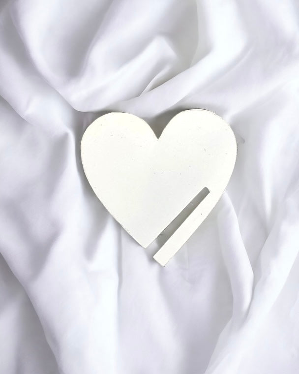 CLEAR ACRYLIC HEART WINE GLASS CHARM