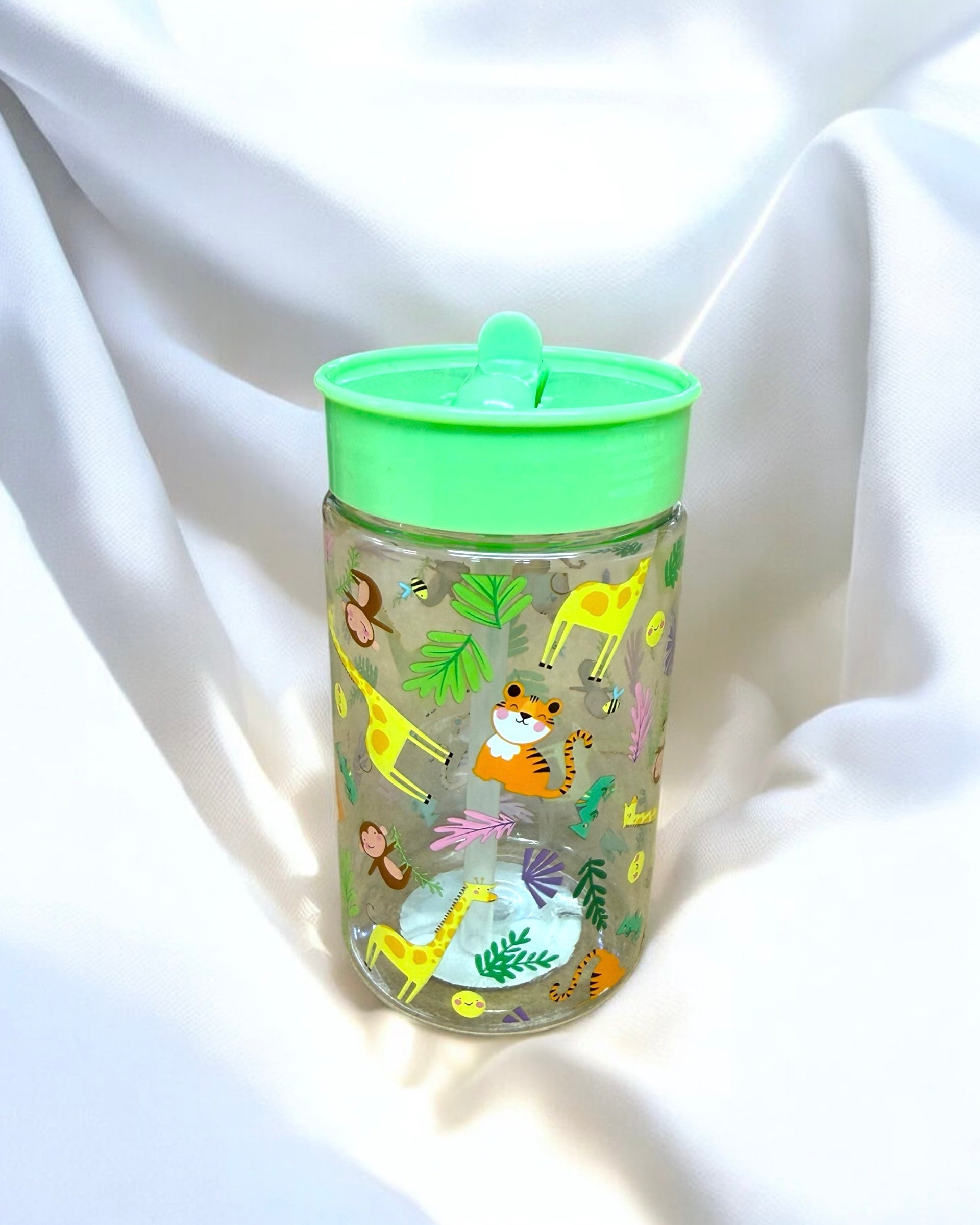 GREEN SAFARI TUMBLER WITH FLIP TOP LID 450MLR