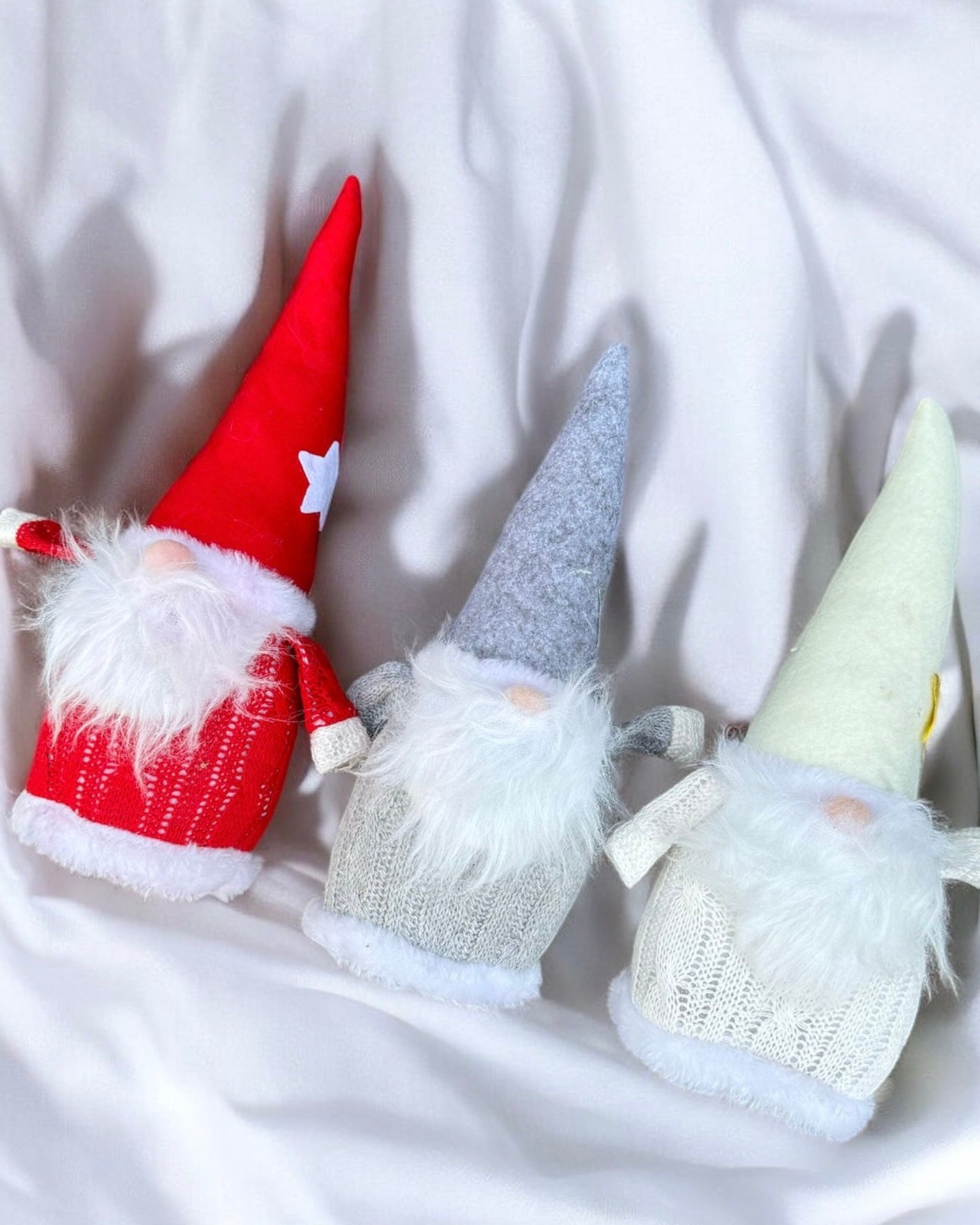 CLEARANCE - STAR HAT GONK 23CM