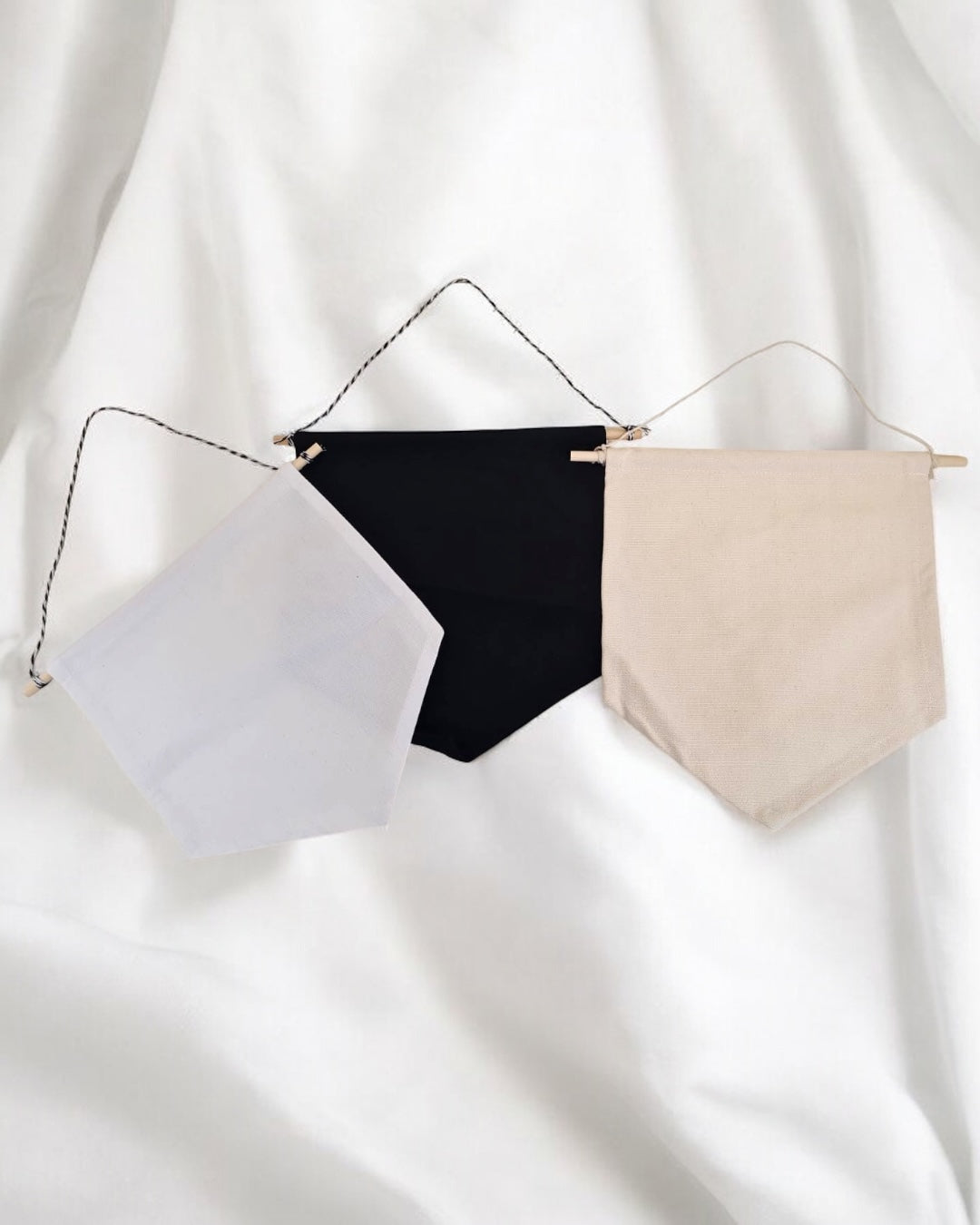 WALL HANGING PENNANT BANNER