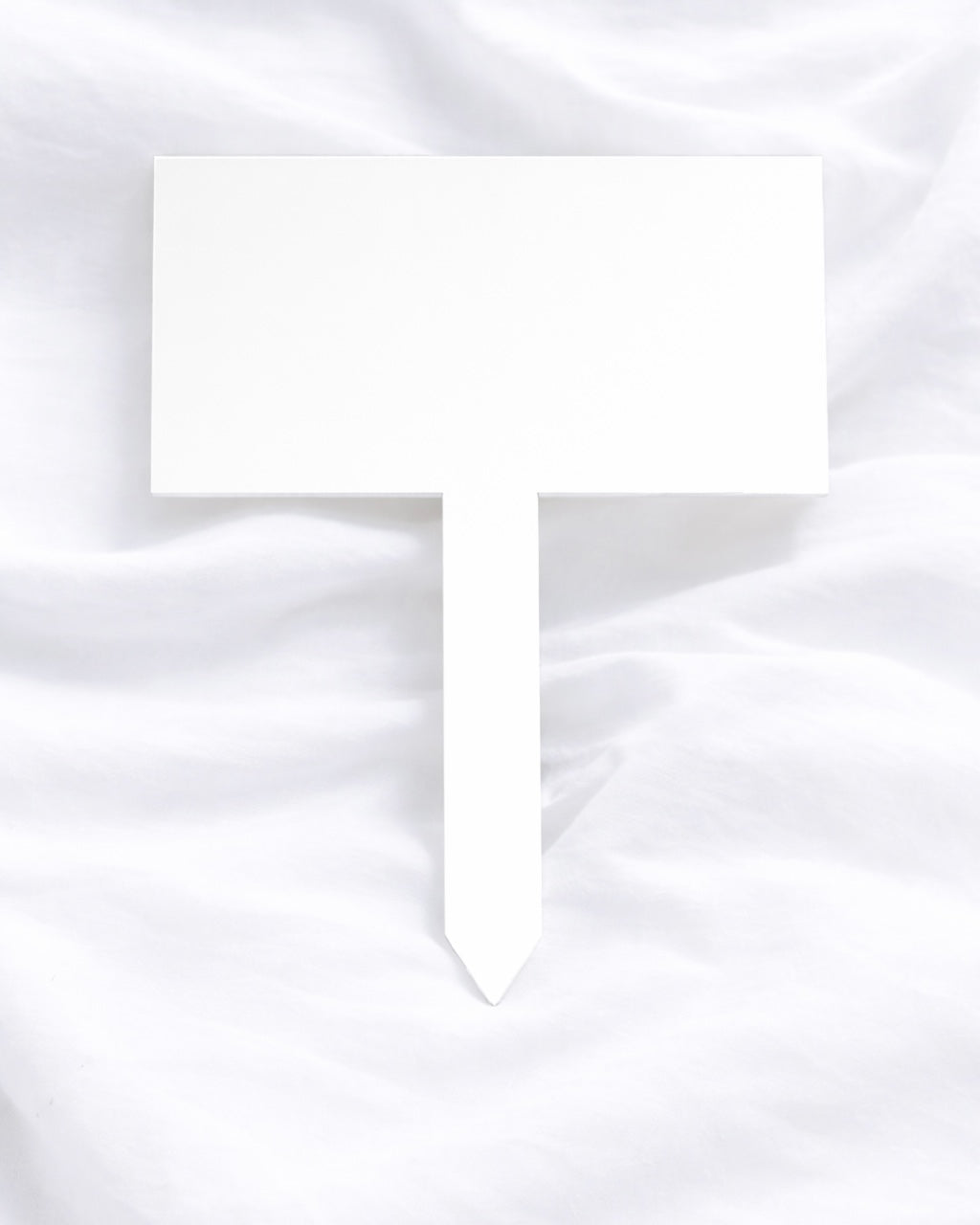WHITE RECTANGLE SHAPED ACRYLIC GRAVE MARKER