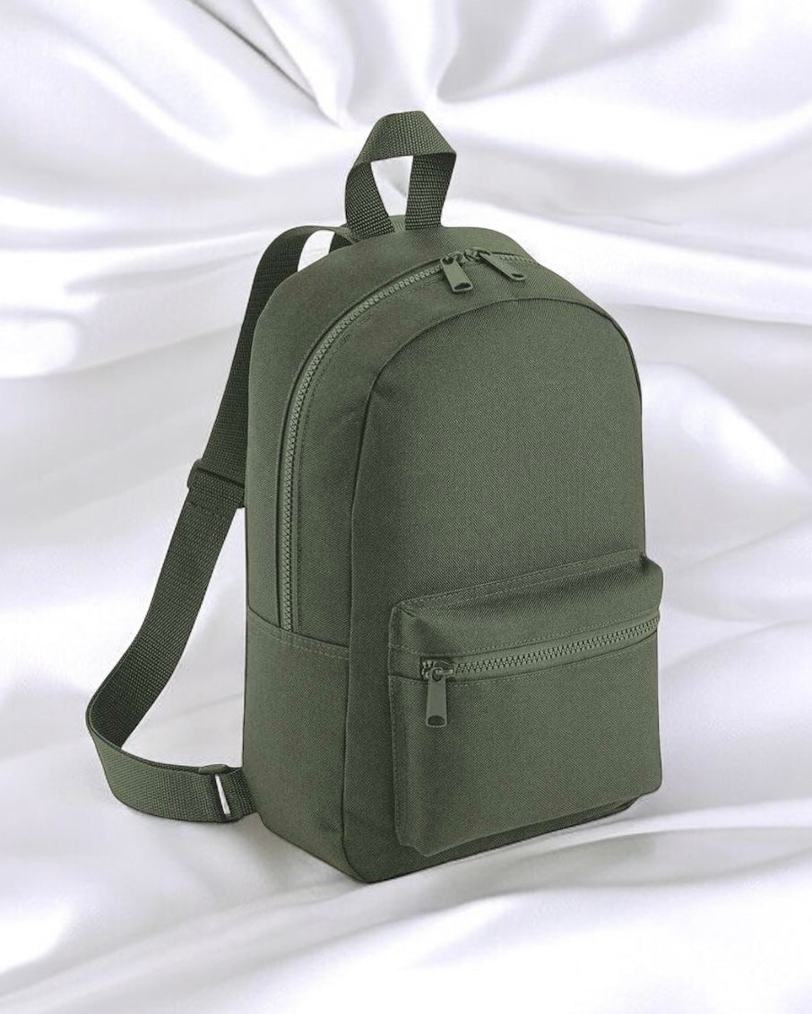 MINI ESSENTIALS BACKPACK 7L