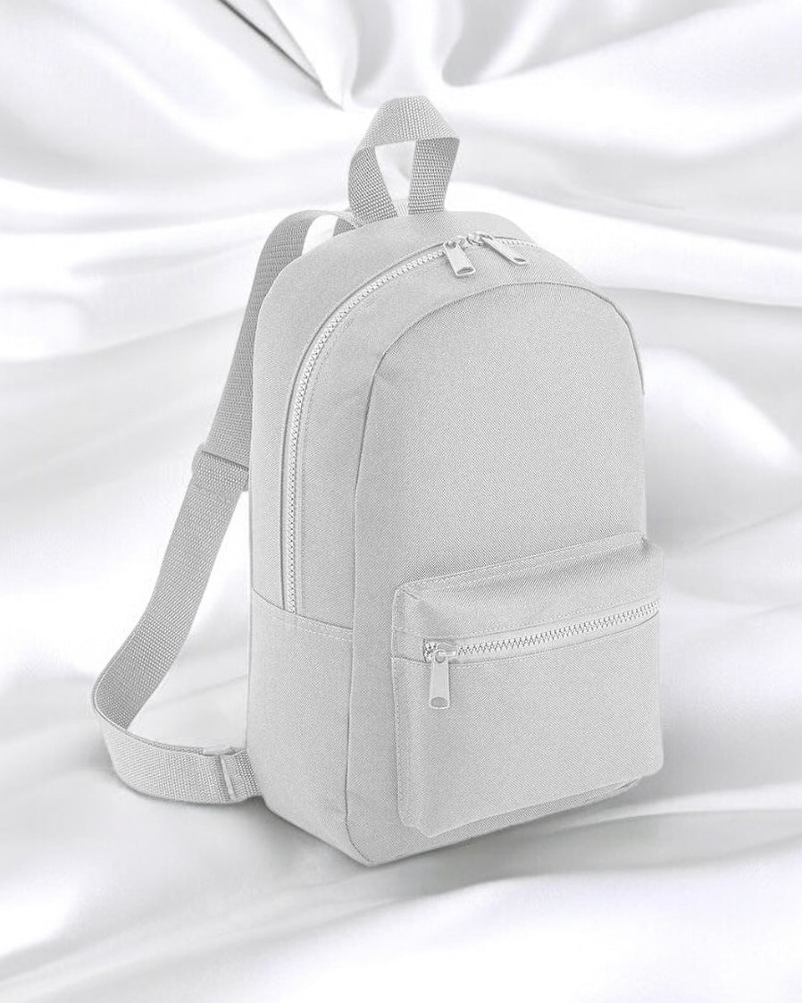 MINI ESSENTIALS BACKPACK 7L