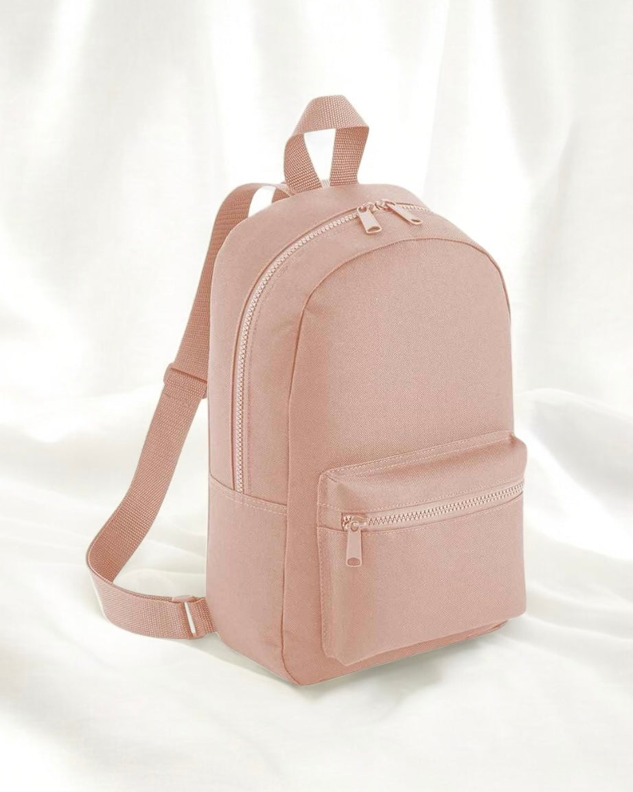 MINI ESSENTIALS BACKPACK 7L