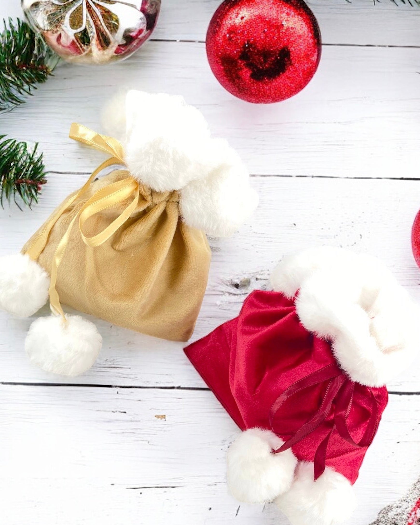 CLEARANCE - RECTANGLE VELVET POUCH