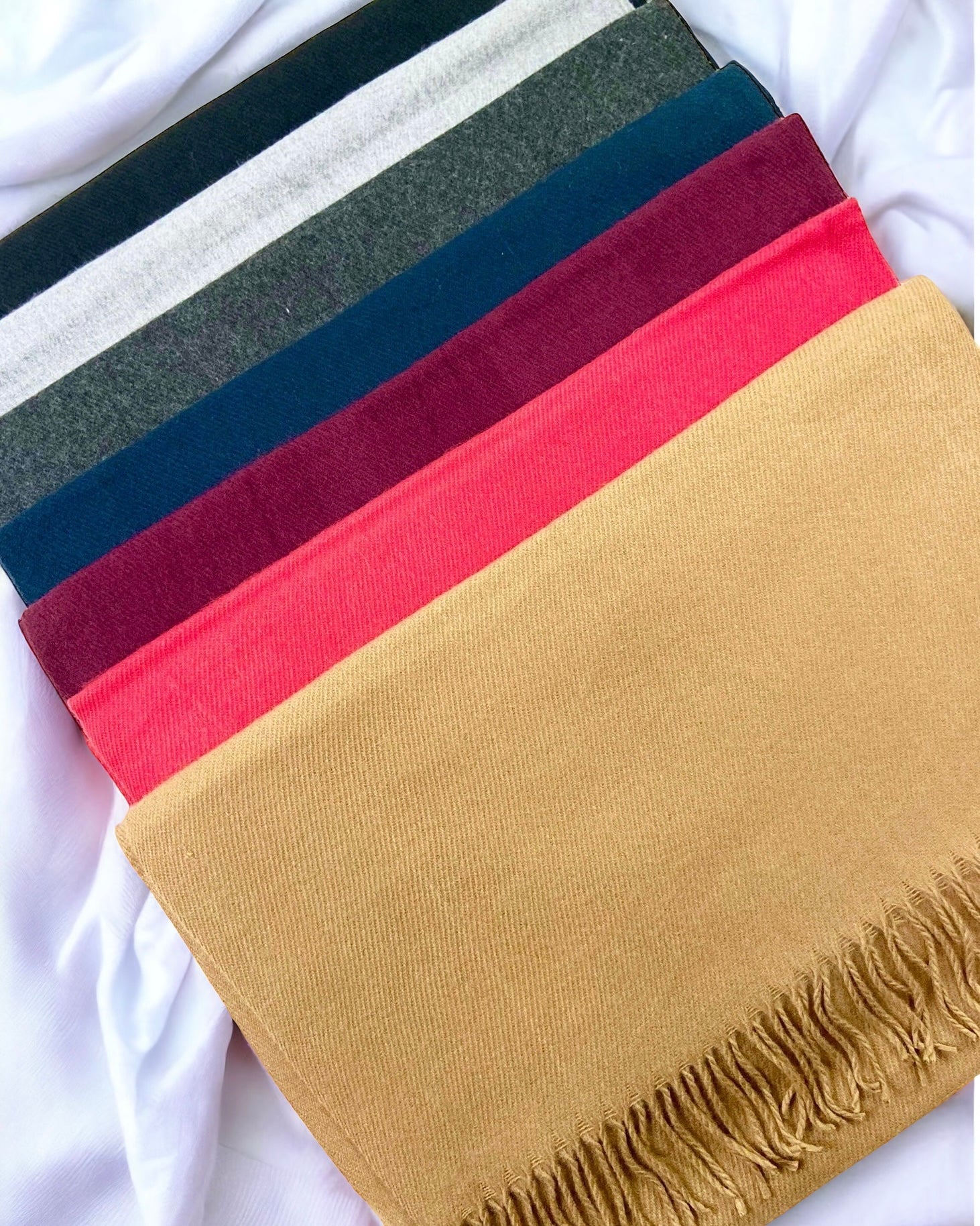 CLASSIVE WOVEN SCARF (MULTIPLE COLOURS)