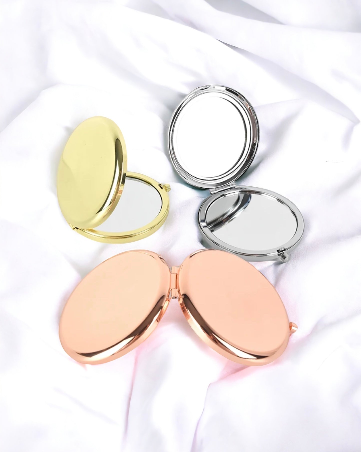 DISCONTINUED COLOUR - COMPACT MIRROR
