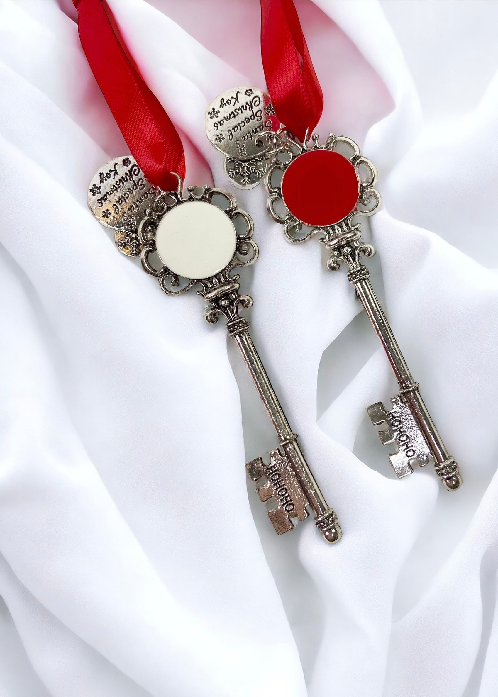 CLEARANCE - SANTA KEY