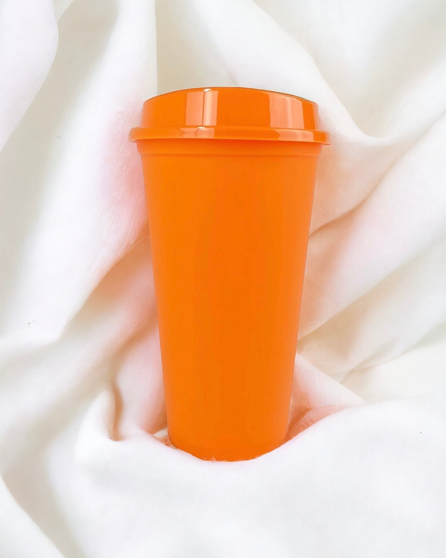 ORANGE HOT CUP