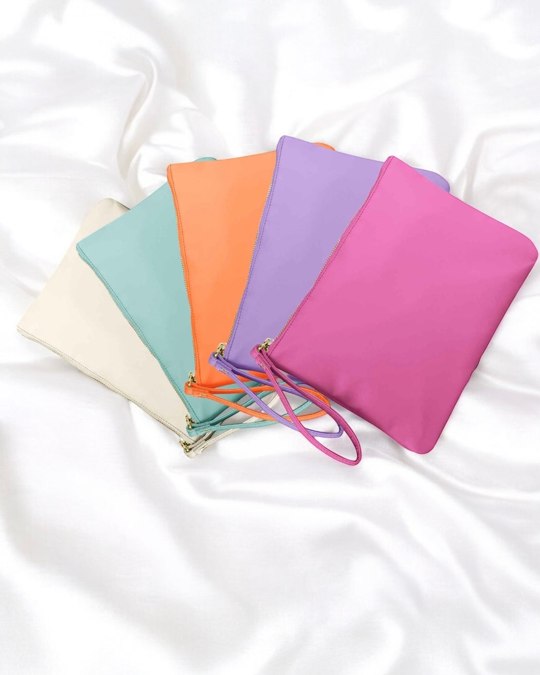 NYLON SUNDAE WRIST POUCH