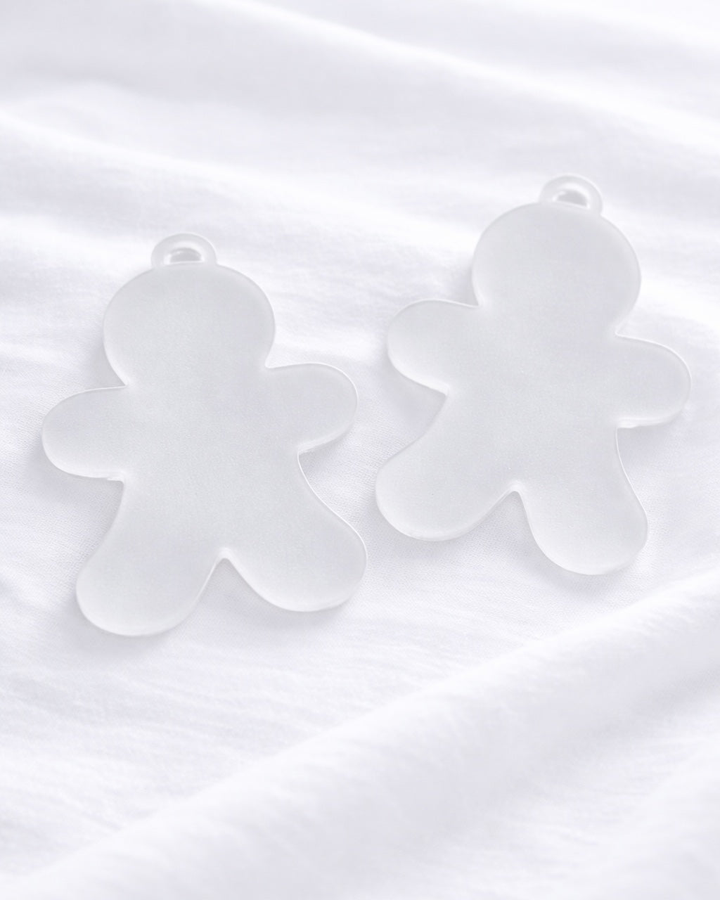 FROSTED ACRYLIC GINGERBEAD SHAPES