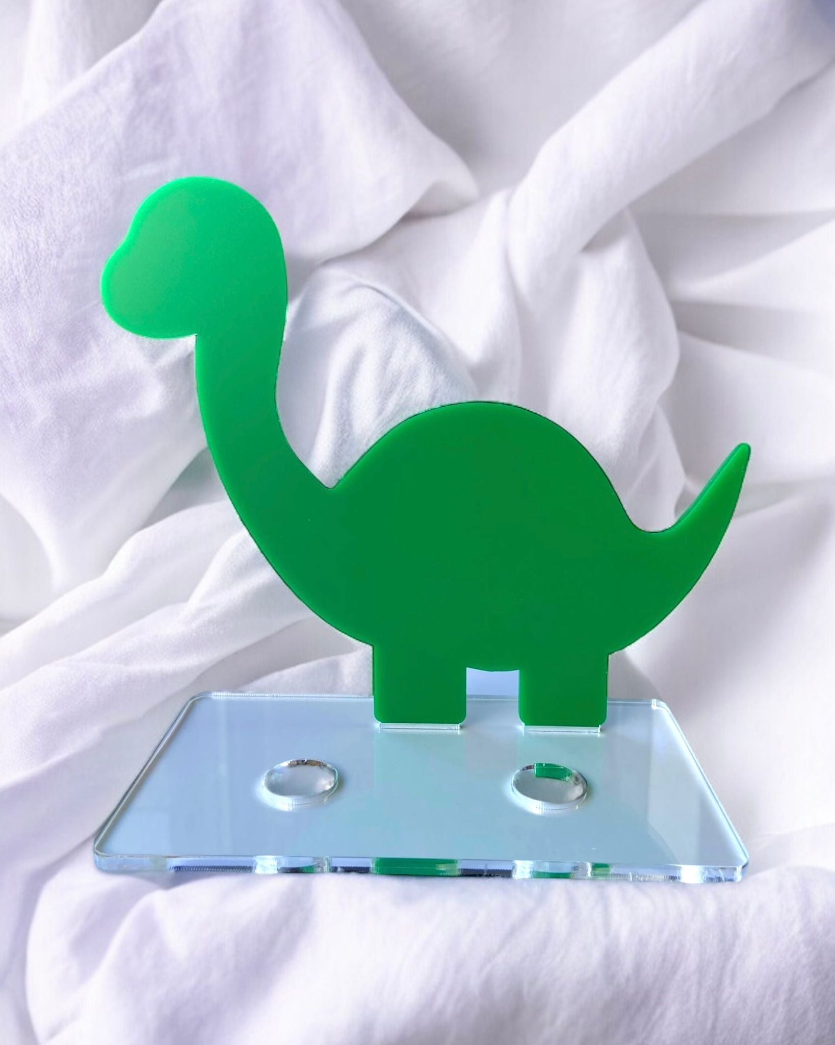 GREEN FREESTANDING DINOSAUR ACRYLIC EGG HOLDER