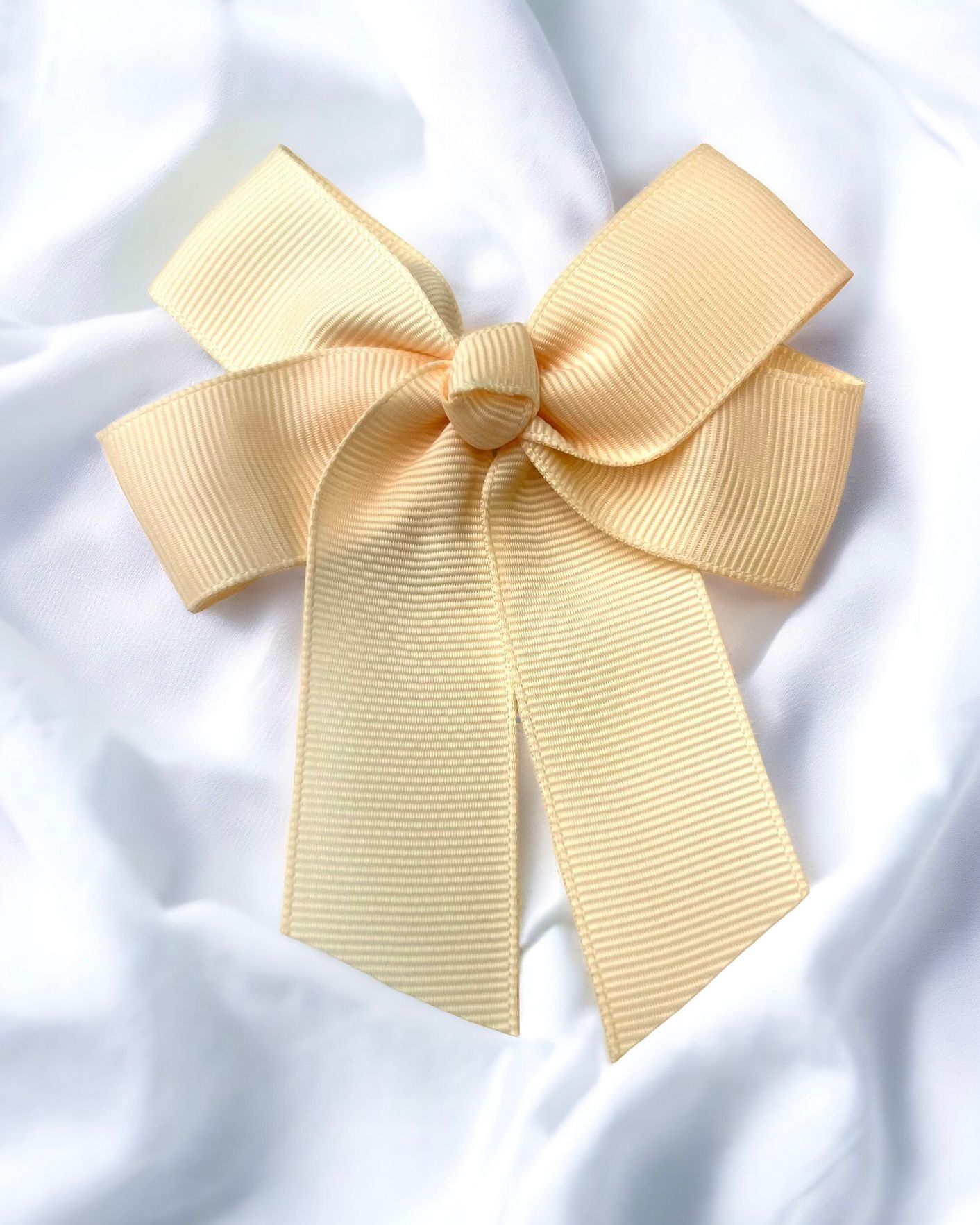 APRICOT 4” HAIR BOW
