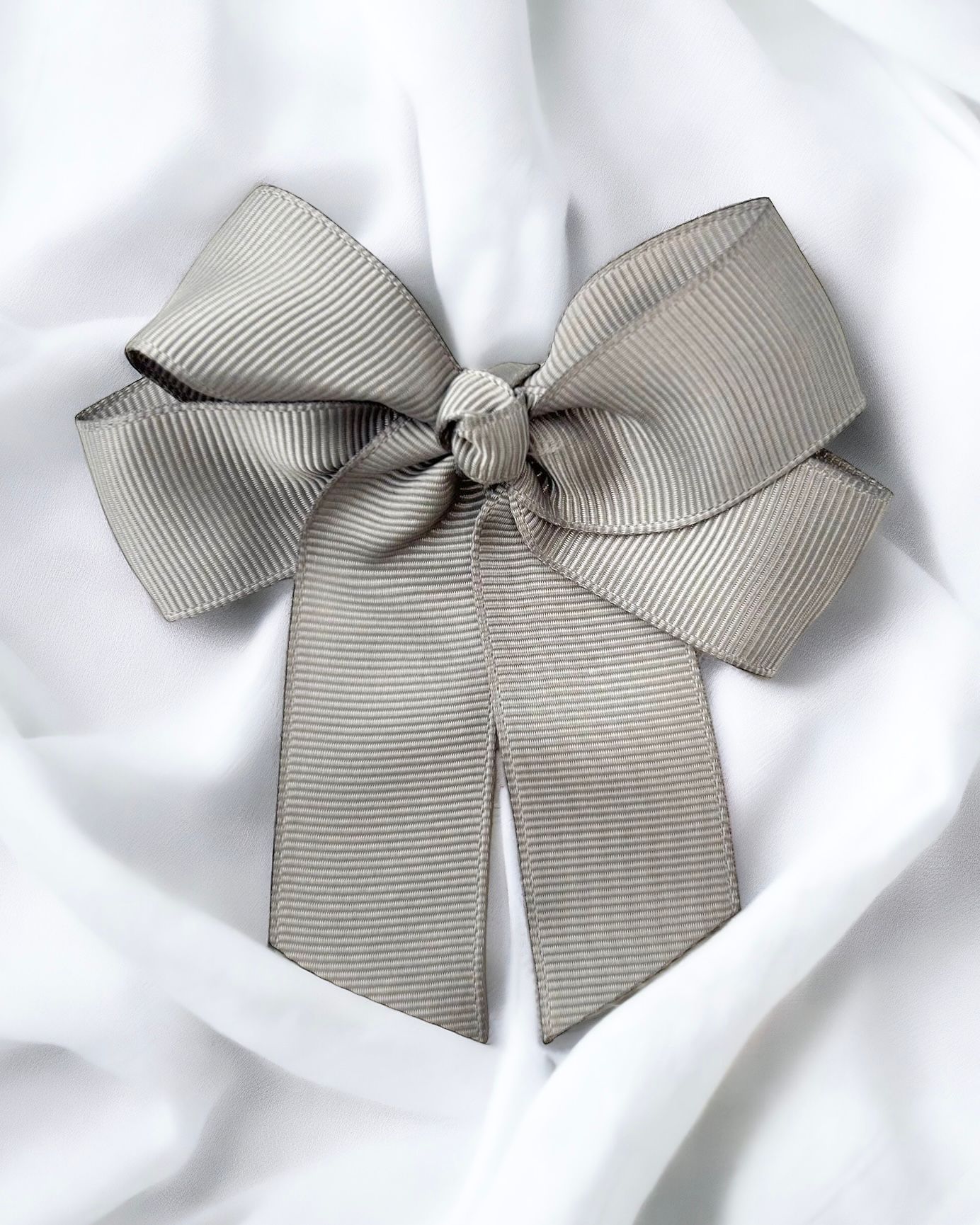 GREY 4” HAIR BOW
