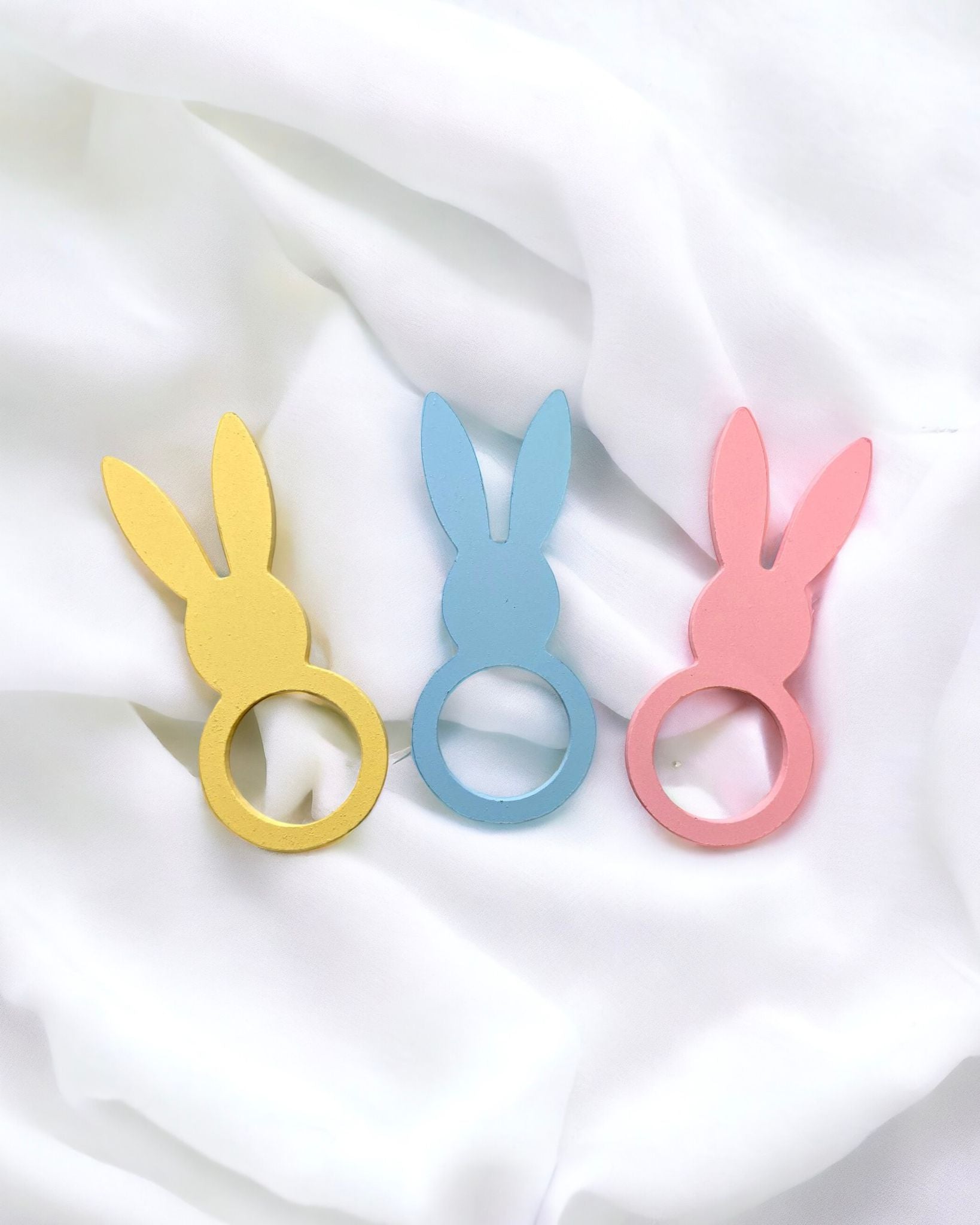 CLEARANCE - WOODEN NAPKIN RINGS - PACK OF 6