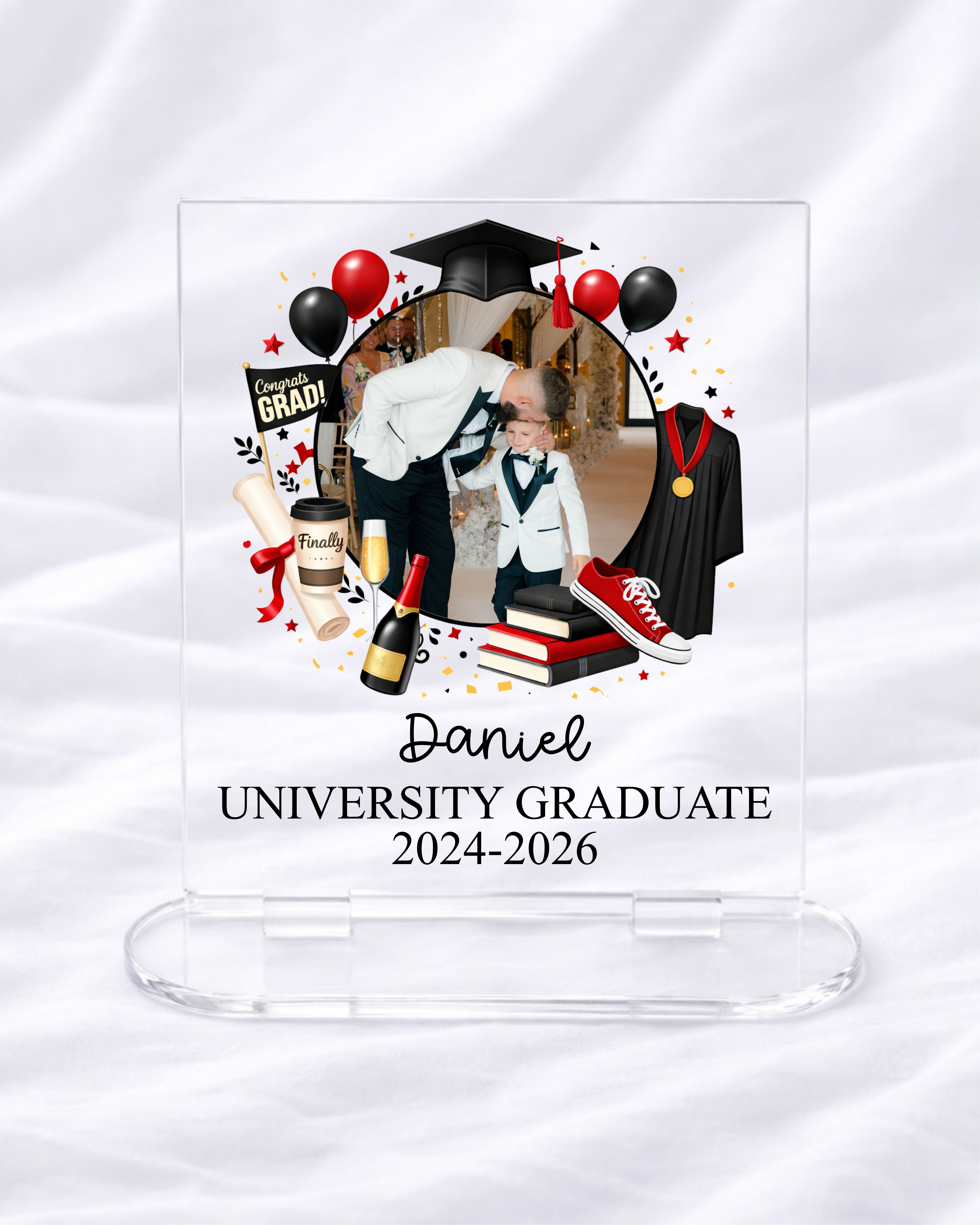UVDTF - PERSONALISED - GRADUATION PHOTO WREATH