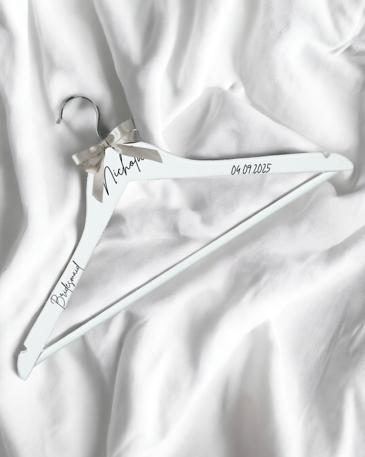 ADULTS OFF WHITE WOODEN HANGER