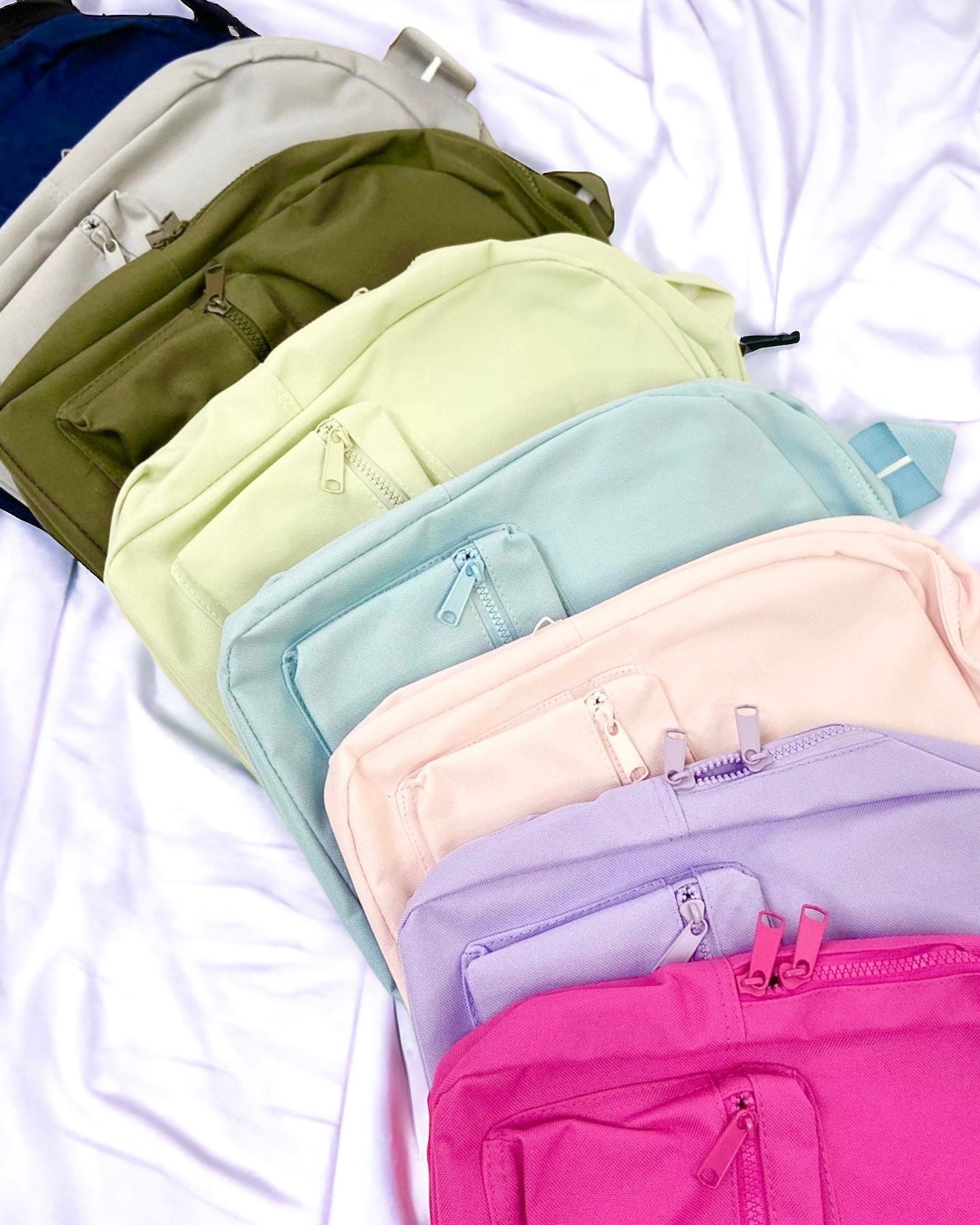 MINI ESSENTIALS BACKPACK 7L