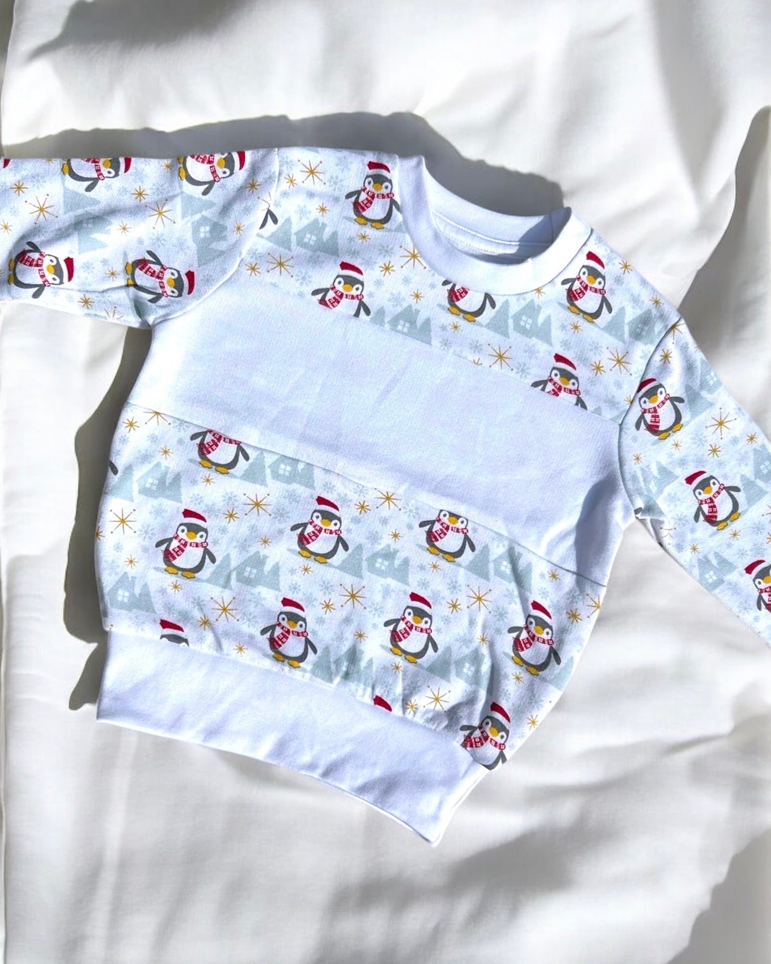 CLEARANCE - CHRISTMAS PENGUIN SWEATSHIRT