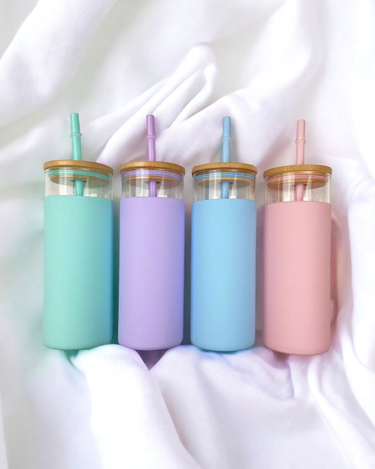 PASTEL GLASS BOTTLE WITH STRAW