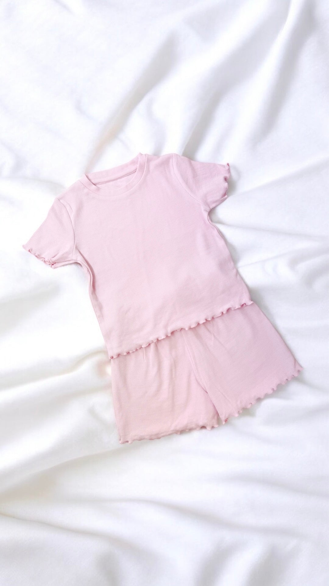 CLEARANCE - PINK RIBBED T-SHIRT & SHORTS SET