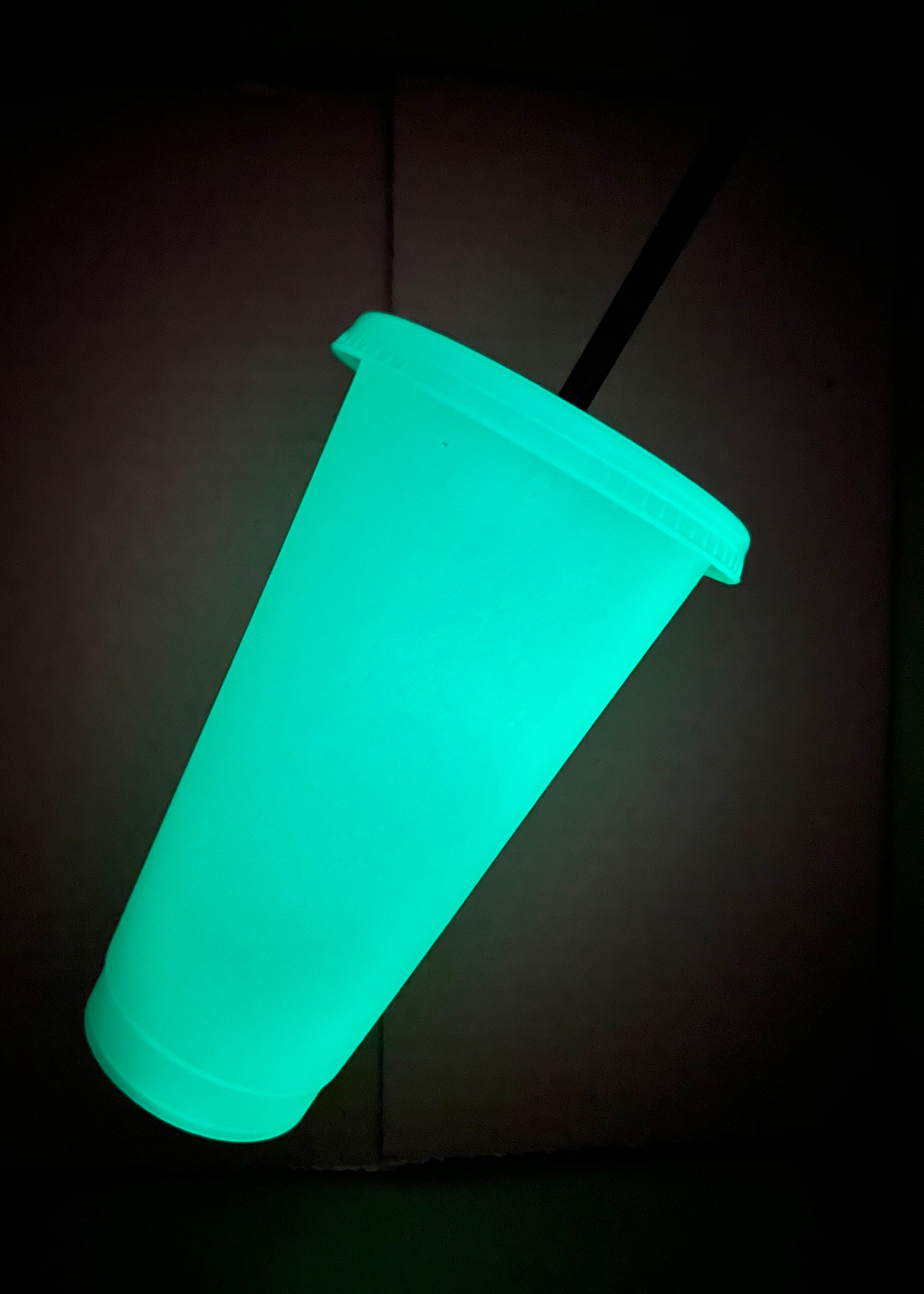24oz Glow in the Dark Cup